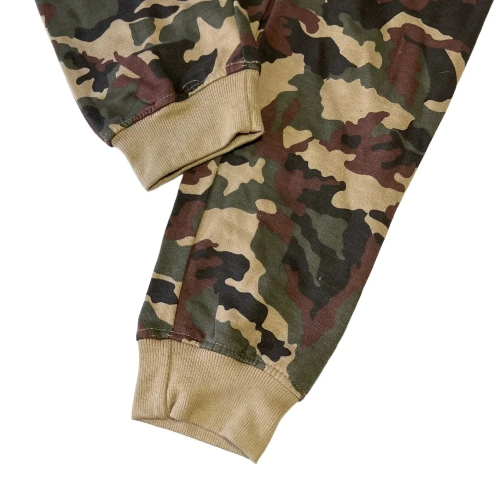 True Religion Boys Camo Sweatpants Cotton Blend Joggers Size Large Gorpcore